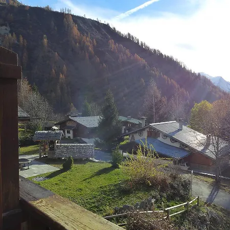 Apartment Le Tour By Interhome